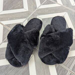 Black Fuzzy Sandal Slippers Size 38-39